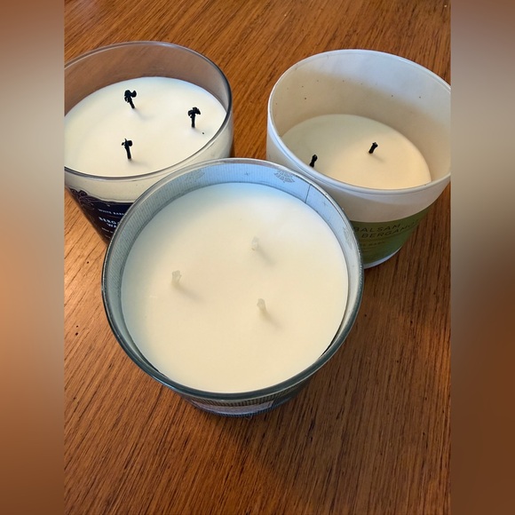 White Barn Candles - Picture 3 of 3